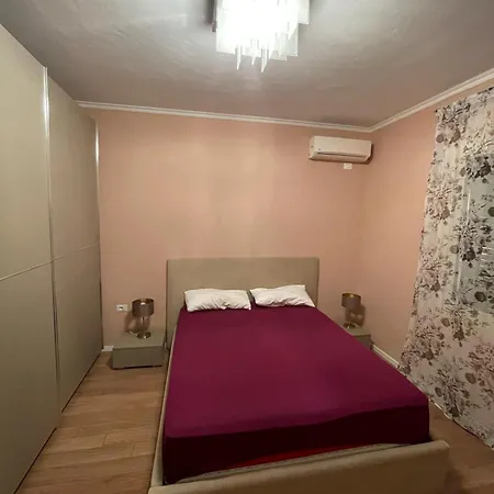 Aldo * Tirana